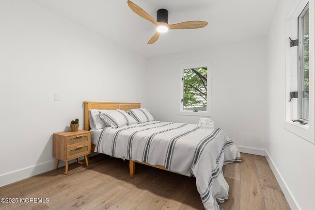 Building Photo - 39 Upper Lakeview Ave