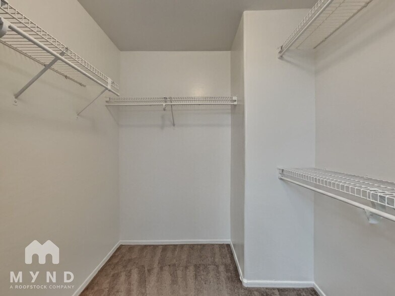 Building Photo - 1837 S 217th Ave