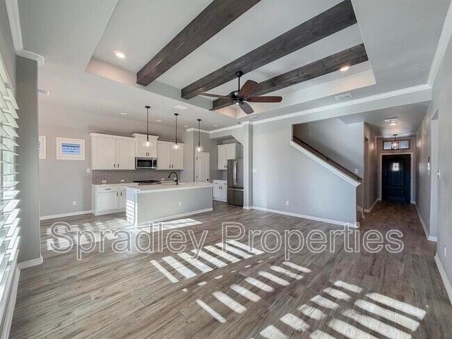 Building Photo - 6125 Modena Dr