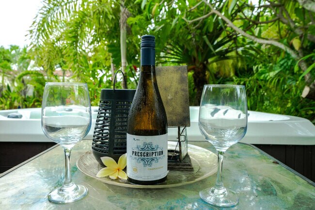 Building Photo - 4017 Monroe St