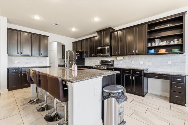 Building Photo - 10126 N Whimbrel Cir