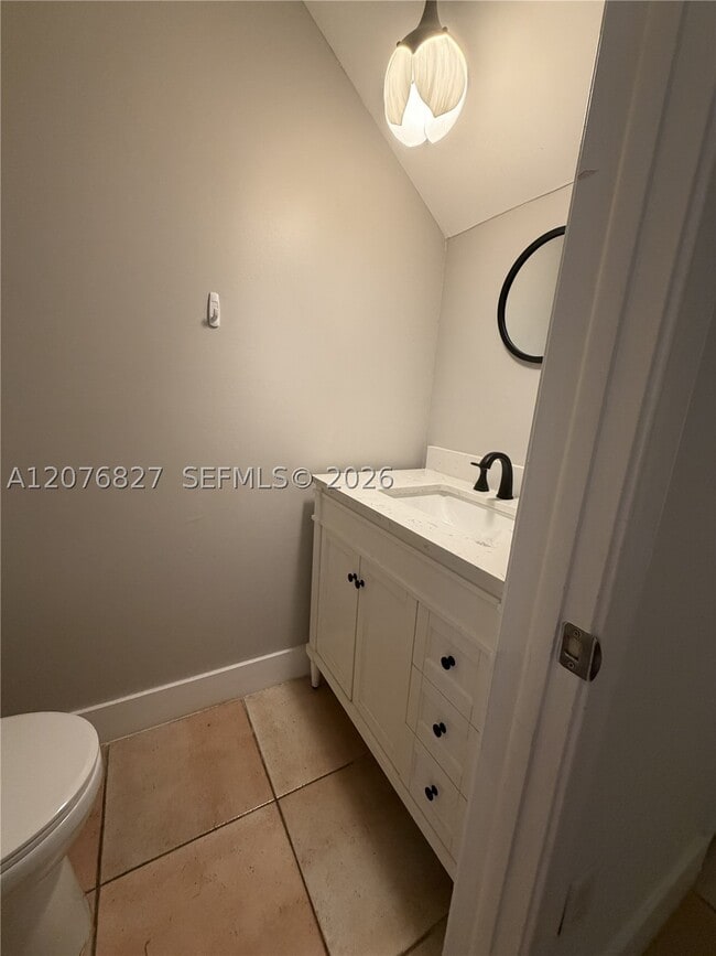 Building Photo - 8110 SW 82nd Pl