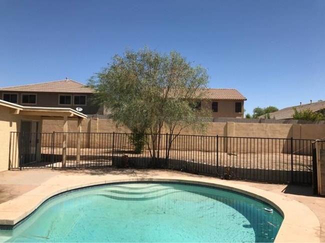 Building Photo - 3 bedroom in Peoria AZ 85345