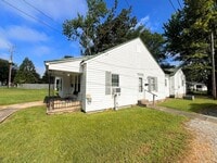 Building Photo - Sycamore/S 7th