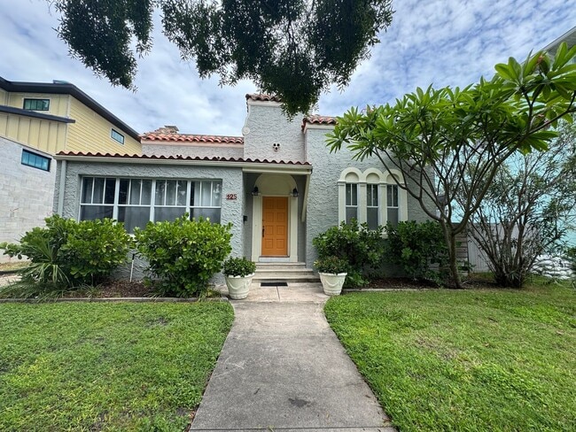 Primary Photo - Davis Island Charming Home