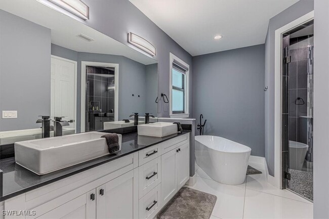 Building Photo - 4029 2nd Ave SE