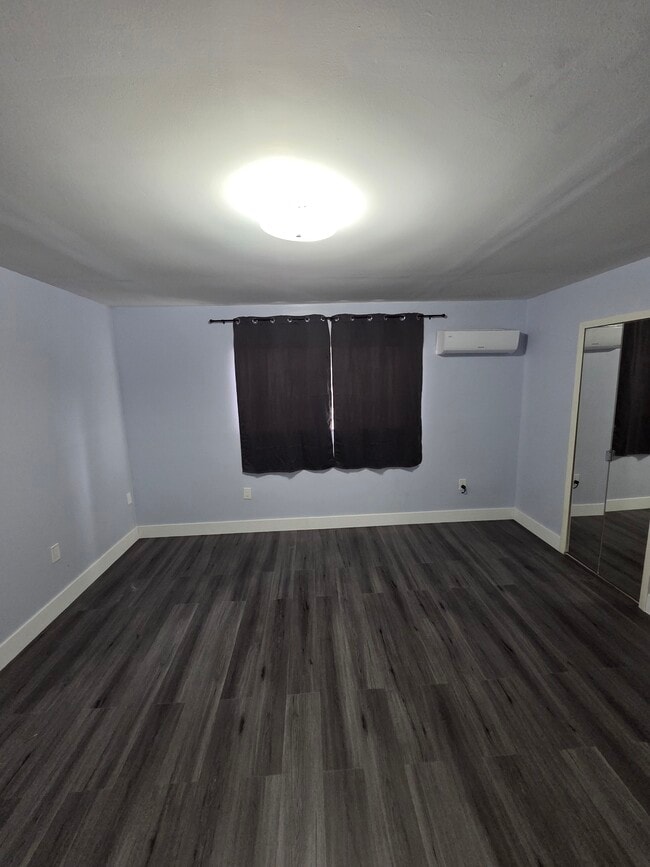 Building Photo - 12512 SW 26th St