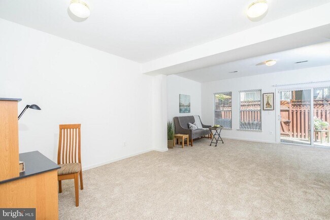 Building Photo - 5001 Waple Ln