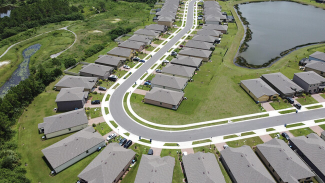 Building Photo - 922 Remington Green Dr SE