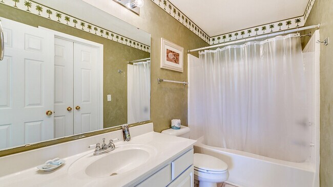 Building Photo - 549 Blue Stem Dr