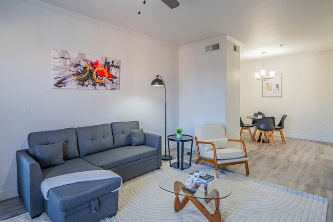 Building Photo - 7455 N 95th Ave