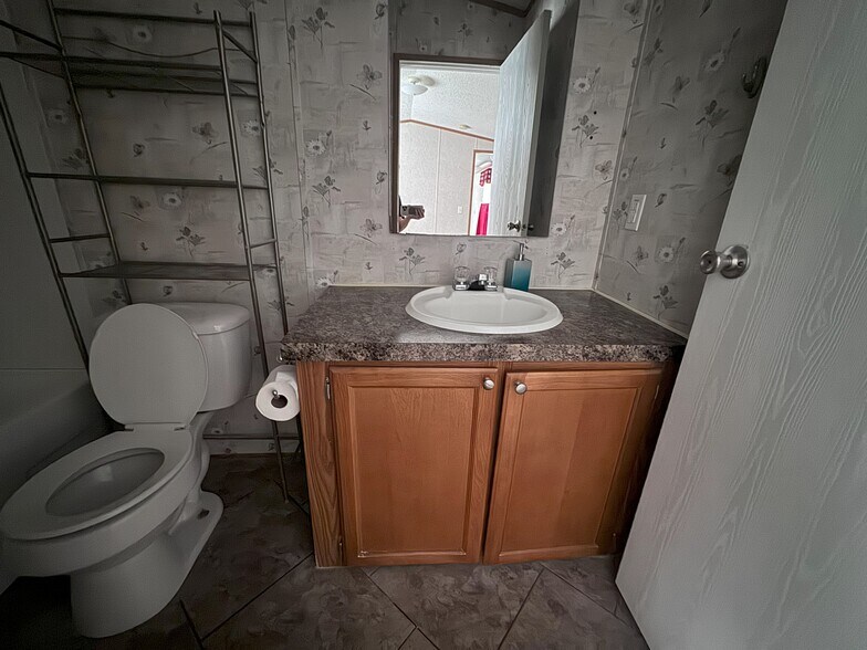 Building Photo - 65188 Highway 1058