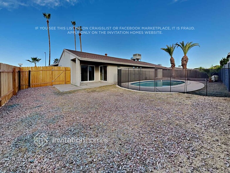 Building Photo - 12603 N 37th Ave