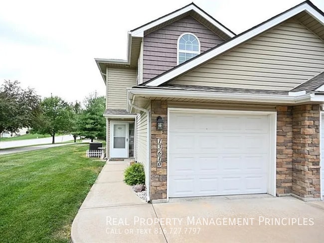 Primary Photo - 13610 Oak Valley Dr