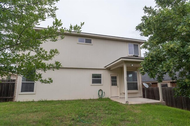 Building Photo - 516 Sweet Leaf Ln