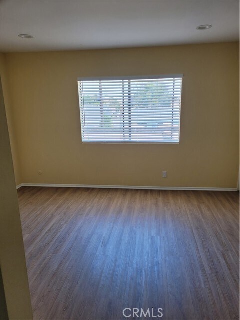 Building Photo - 2074 Mt Shasta Dr