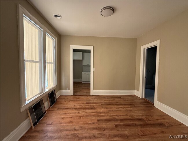 Building Photo - 336 Germania St