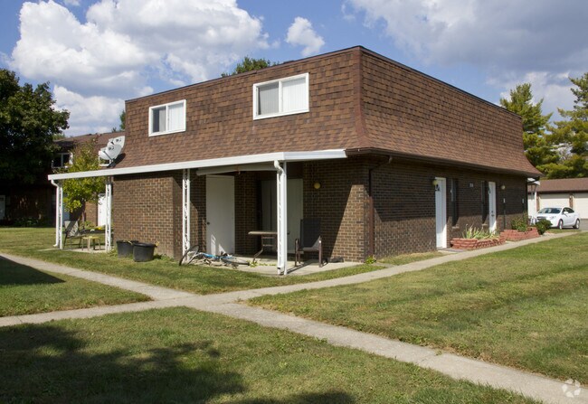 Building Photo - Lakeplace