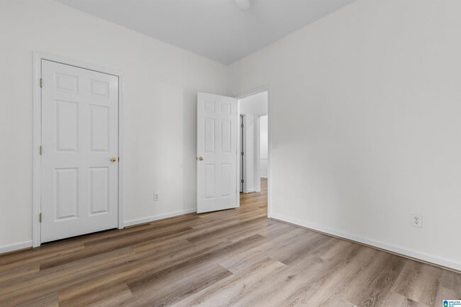Building Photo - 9305 Brook Forest Cir