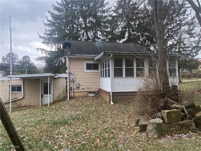 Building Photo - 103 Wallace St