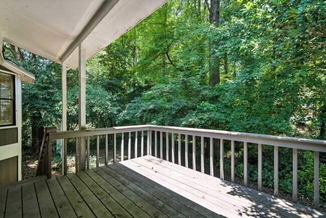 Building Photo - 3045 Wildflower Ln SW