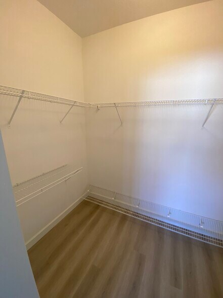 Building Photo - 2862 SW 145th Ave