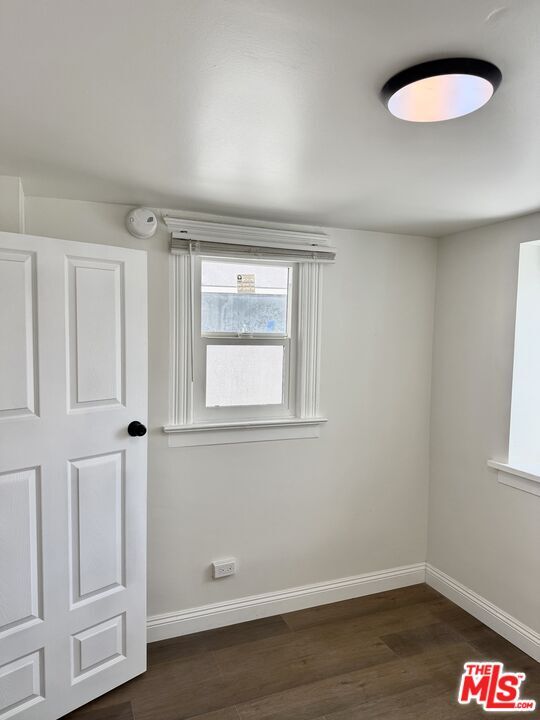 Building Photo - 44 Rose Ave