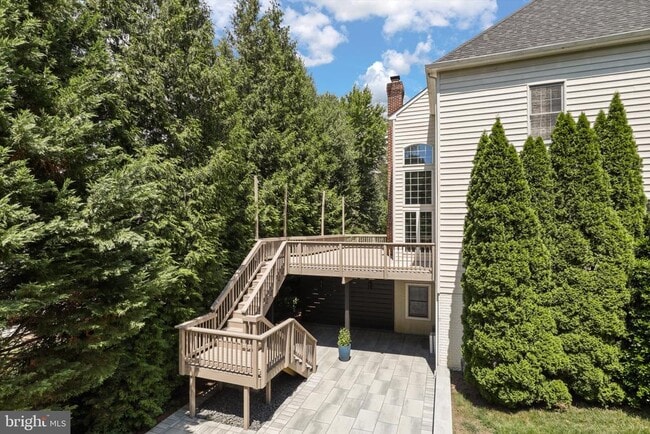 Building Photo - 2751 Cody Rd