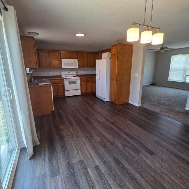 Building Photo - 18713 Woodruff St