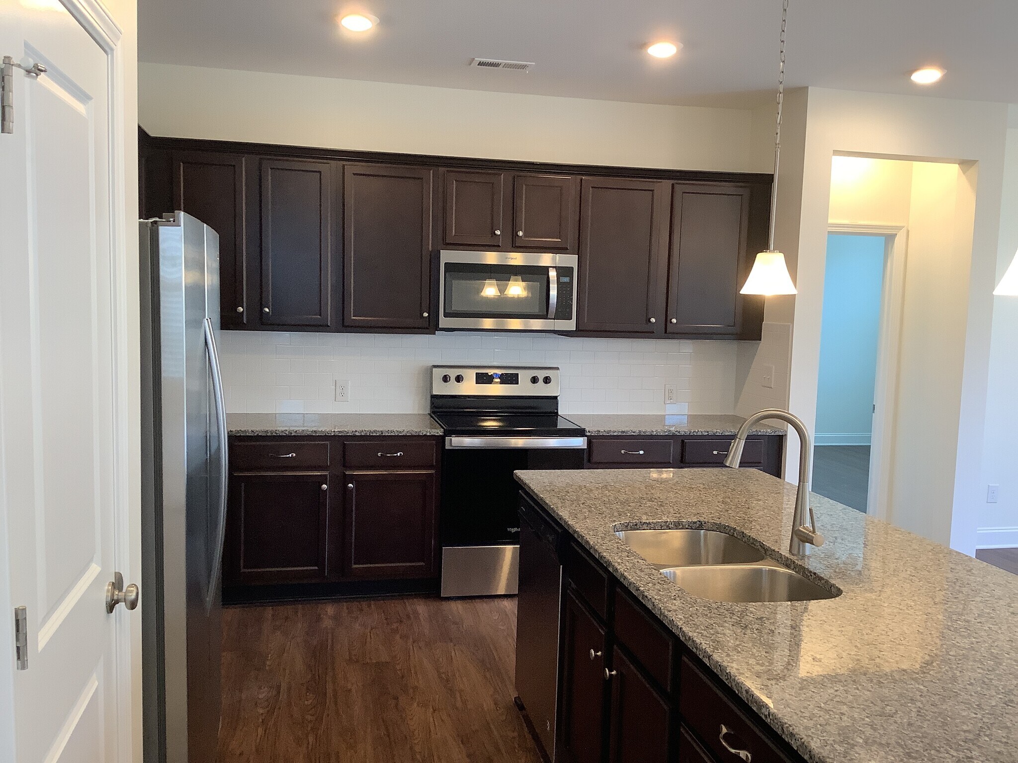 Building Photo - 173 River Hwy