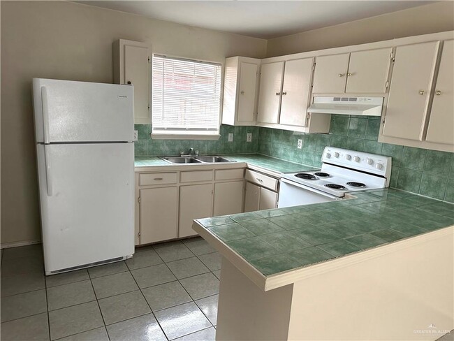 Building Photo - 3706 Zelma St