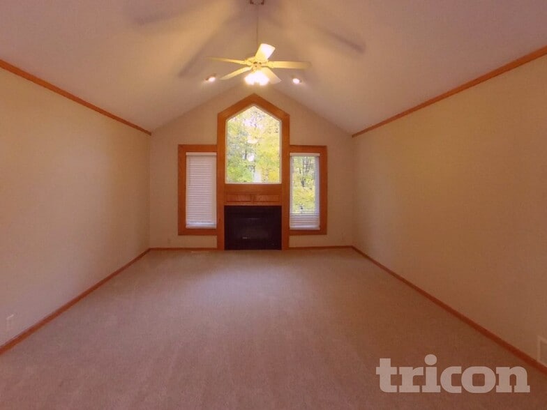 Building Photo - 19405 Baldwin Cir NW