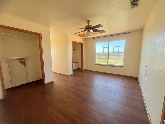 Building Photo - 427 Grover Dallas Rd