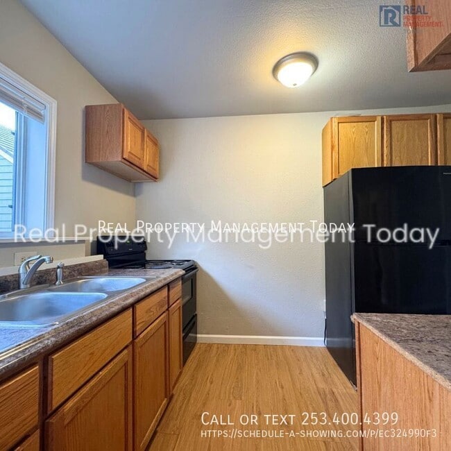 Building Photo - 514 N K St