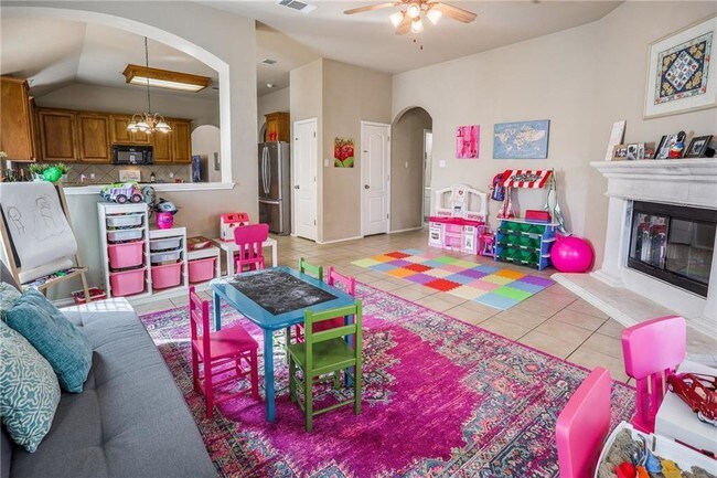 Building Photo - 10705 Casitas Dr