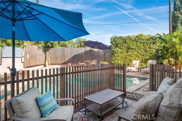 Building Photo - 12543 Hartland St