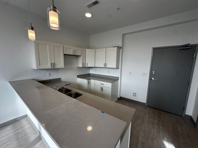 Building Photo - One Bedroom Unit at The Bank - Red Wing