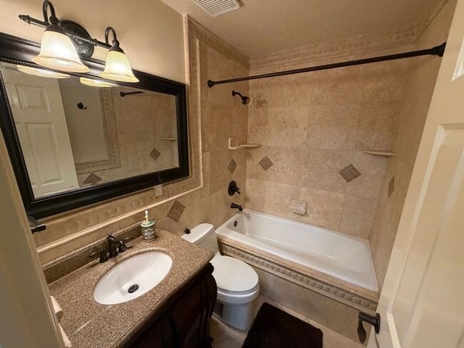 Building Photo - Beautiful Bountiful Home Near Temple & Mueller Park – Prime Location