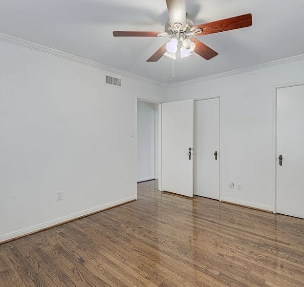 Building Photo - 3414 Westcliff Rd S