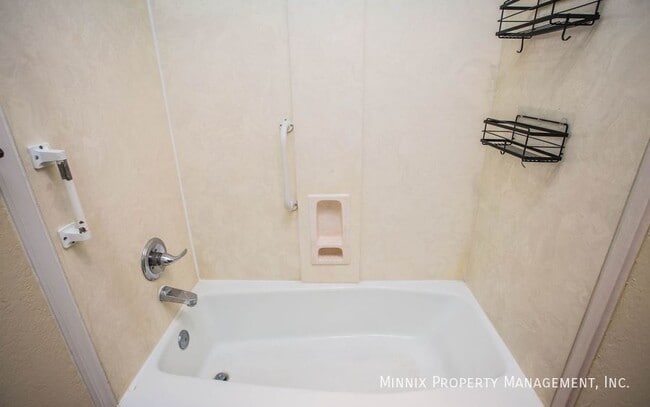 Building Photo - 5807 2nd St