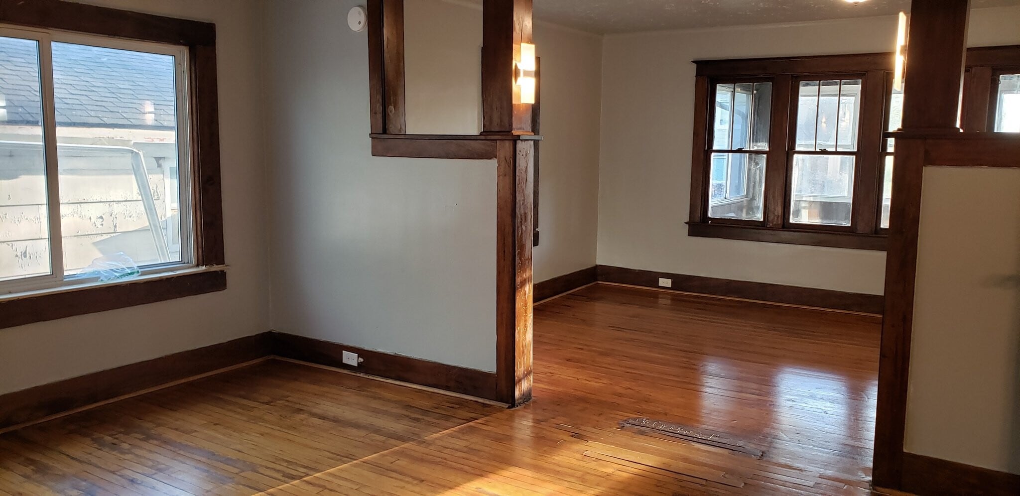 Building Photo - 38 N Shirley St