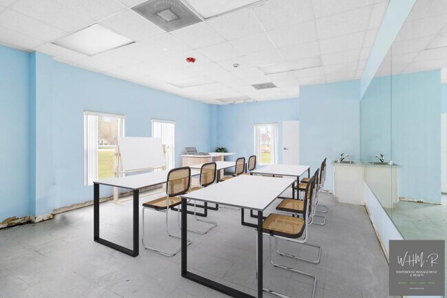 Building Photo - 926 Quincy St