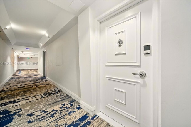 Building Photo - 5151 Collins Ave