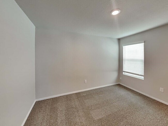 Building Photo - 7307 Cultivator Way