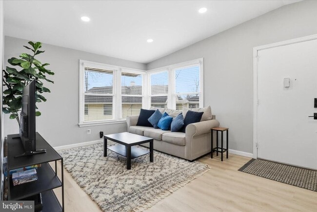 Building Photo - 3022 Jonothan Pl