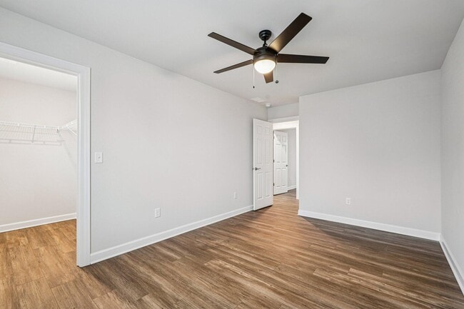 Building Photo - 3916 County F