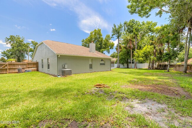 Building Photo - 109 Brookhollow Cir