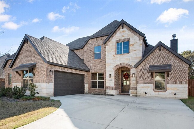 Building Photo - 4434 Verbena St
