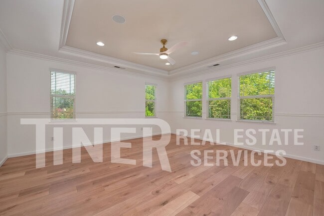 Building Photo - 2469 Kinsella Way