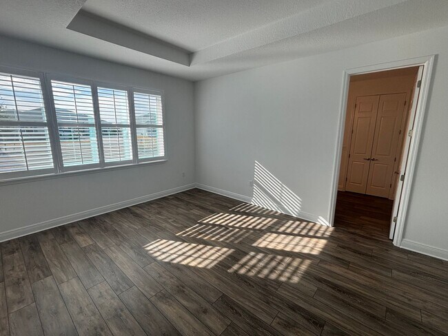 Building Photo - The best of the best in On Top of The World